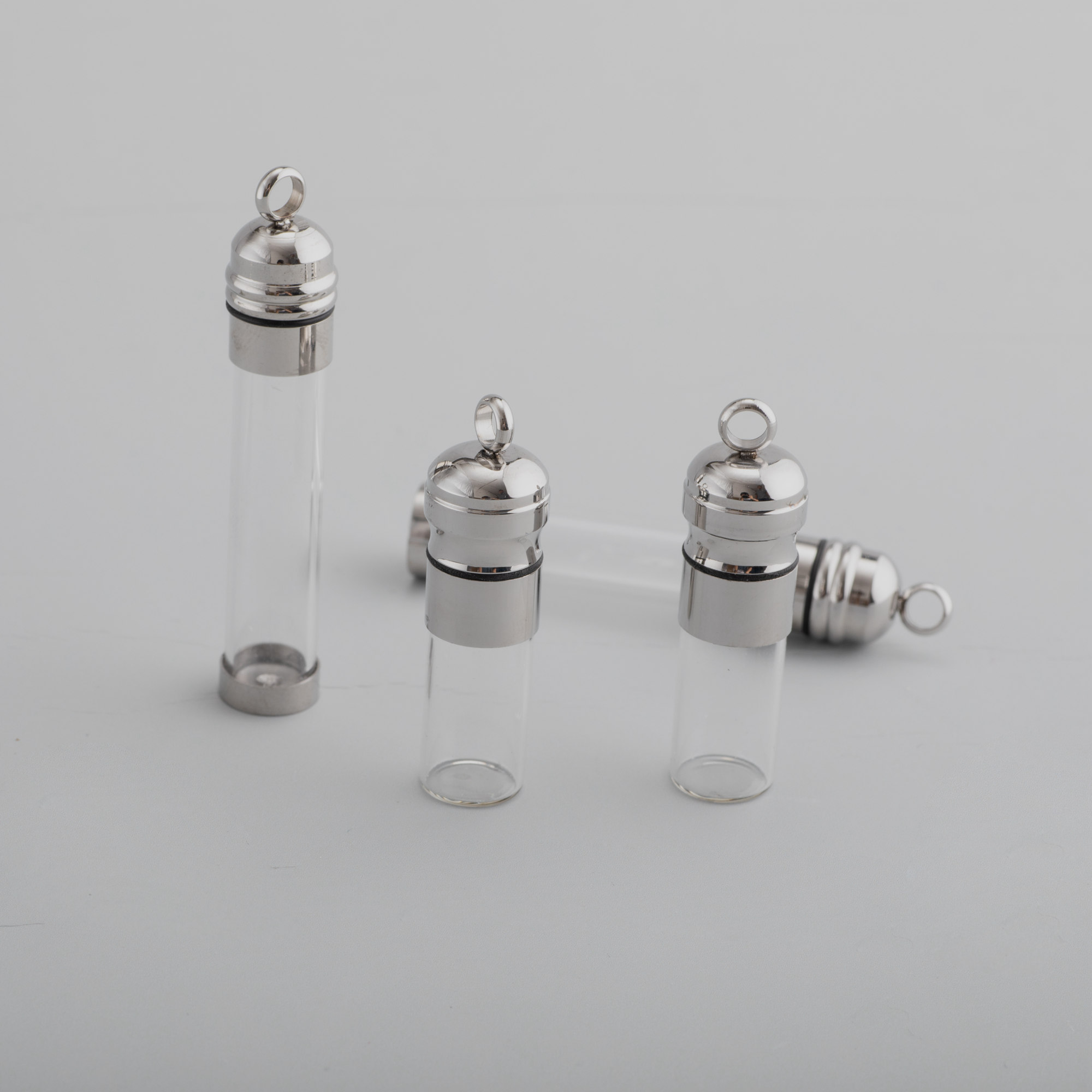 1Pcs Stainless Steel Glass Perfume Container DIY Vial Wish Liquid Pendant Charm 1800514 - Click Image to Close